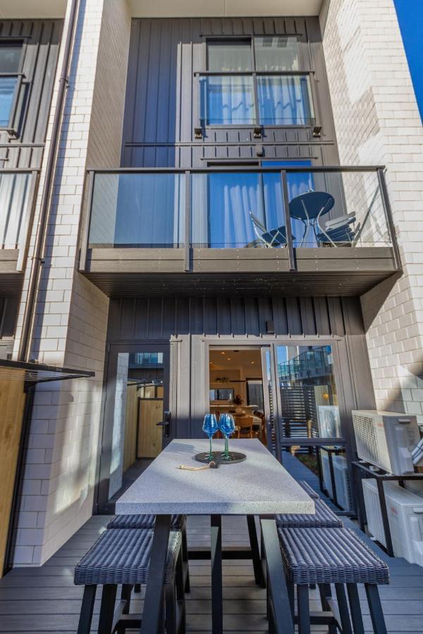 Walk To Riverside Market 4 Bed 4 Bath With Car Park クライストチャーチ エクステリア 写真