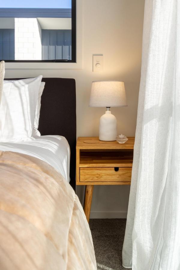 Walk To Riverside Market 4 Bed 4 Bath With Car Park クライストチャーチ エクステリア 写真